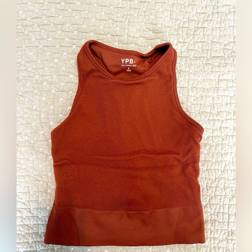 Rust colored Abercrombie & Fitch YPB tank